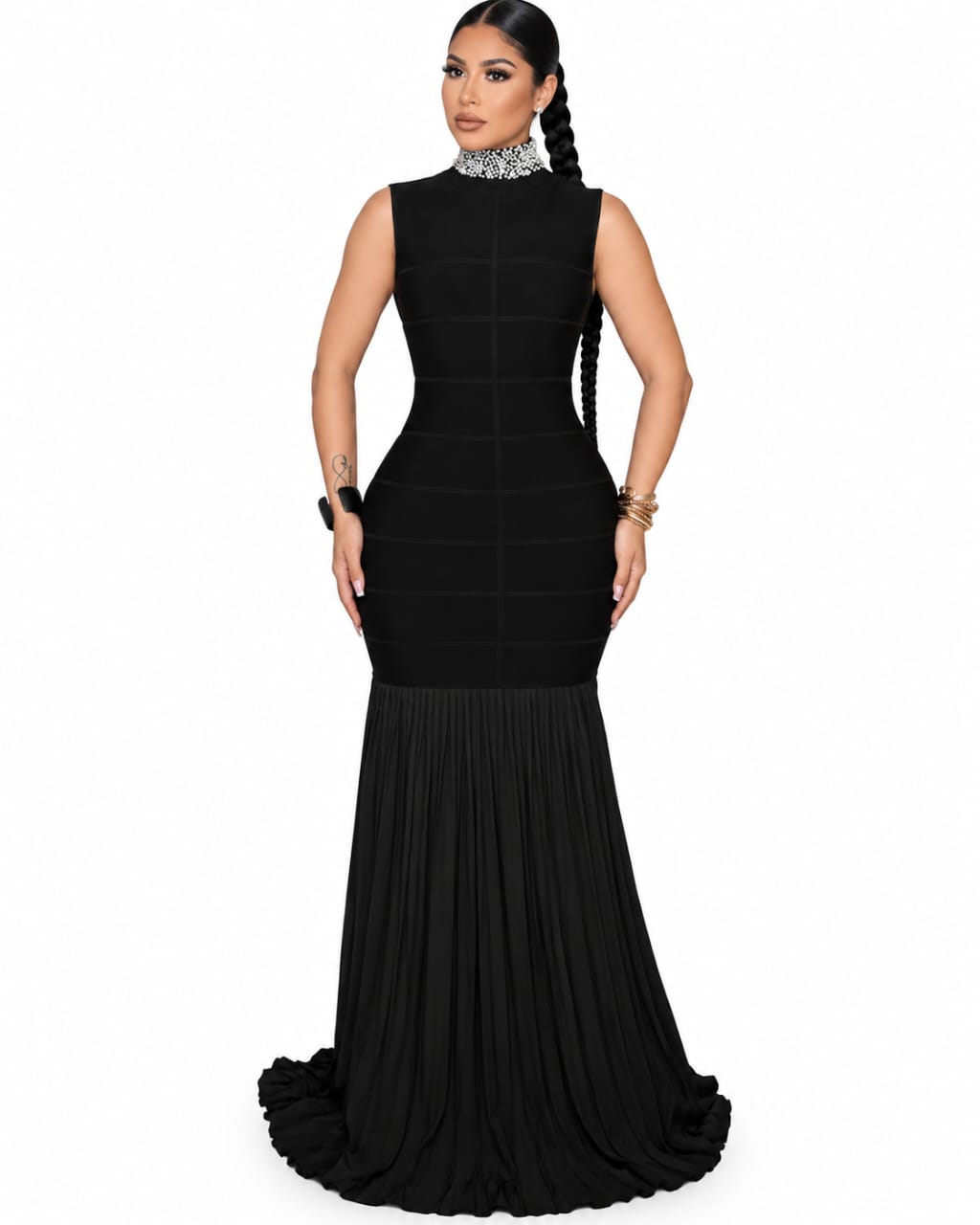 Robe longue Sirène noire à col perlé